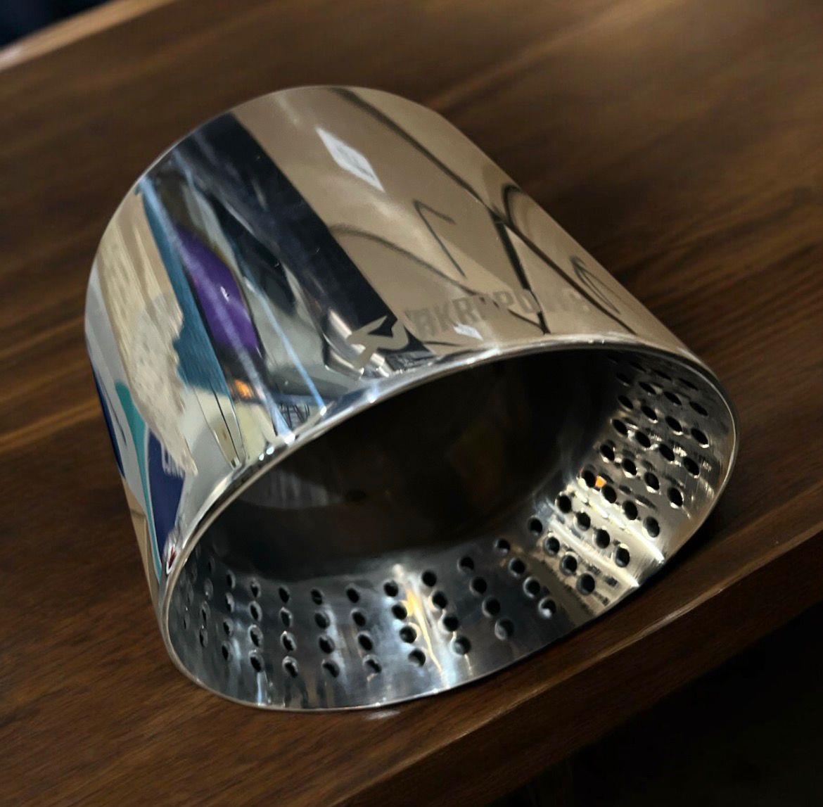 AKRAPOVİÇ 114MM İÇİ DELİKLİ İTHAL KROM TEKLİ EGZOZ UCU