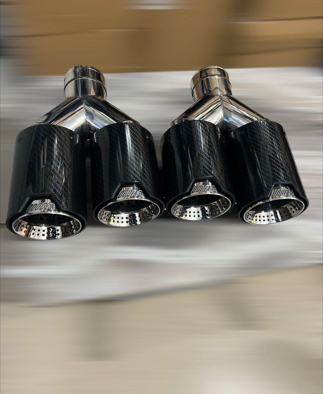 BMW 90 MM İÇİ DELİKLİ KROM İTHAL ÇİFTLİ EGZOZ UCU SETİ