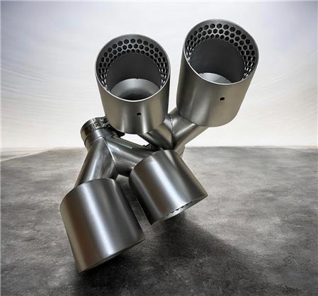 AKRAPOVİÇ 90 MM  İÇİ PETEKLİ  İTHAL GRİ ÇİFTLİ EGZOZ UCU SETİ